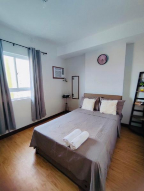 Casa Ison at MesaVerte Residences - Condo at CDO city center with free use of swimming pool